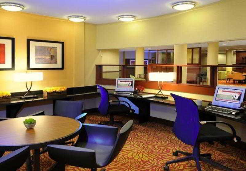 Courtyard Marriott Houston Pearland Hotel Екстериор снимка