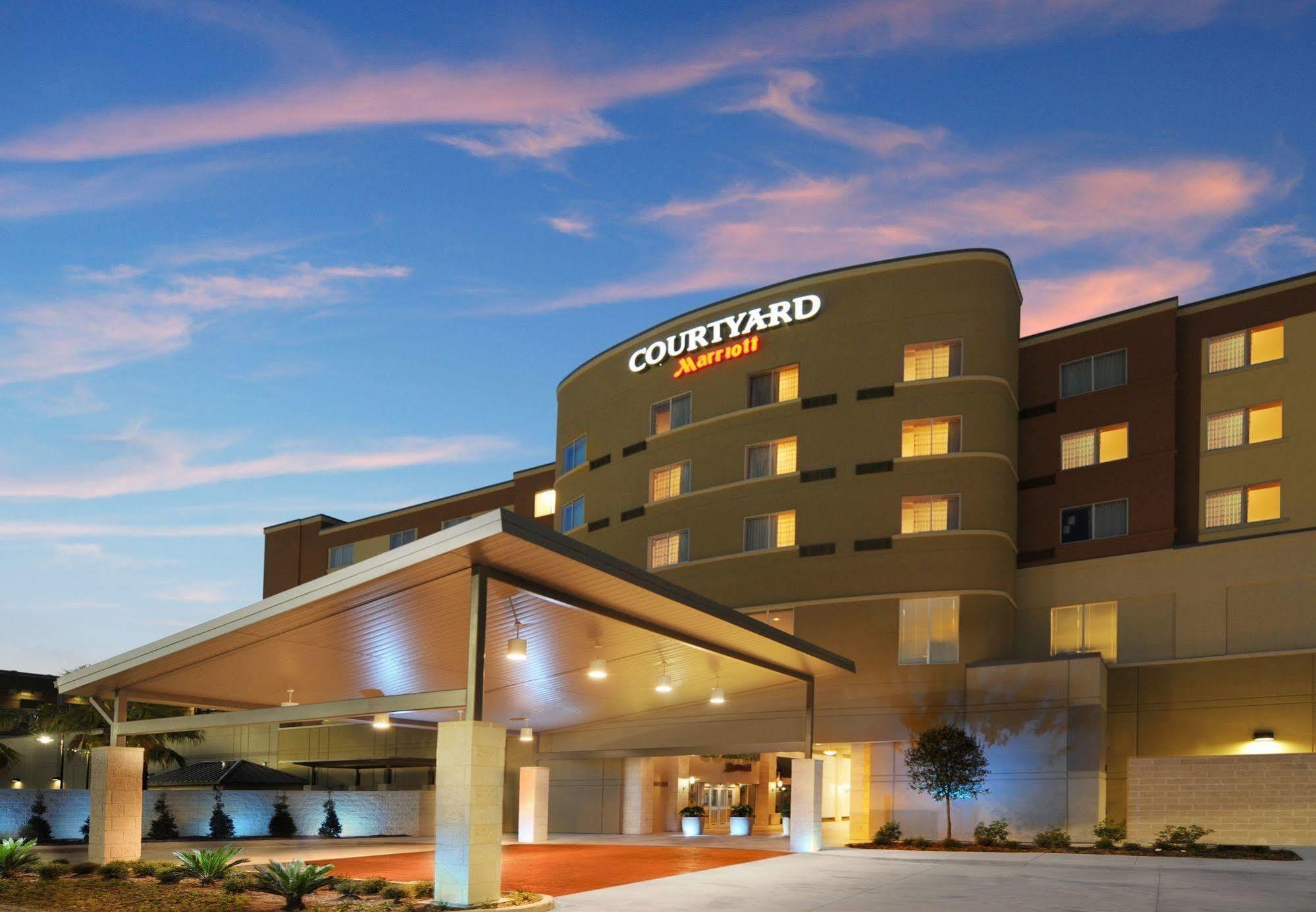 Courtyard Marriott Houston Pearland Hotel Екстериор снимка